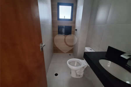 Casa à venda com 2 quartos, sendo 1 suíte, em Vila Mazzei, São Paulo, SP