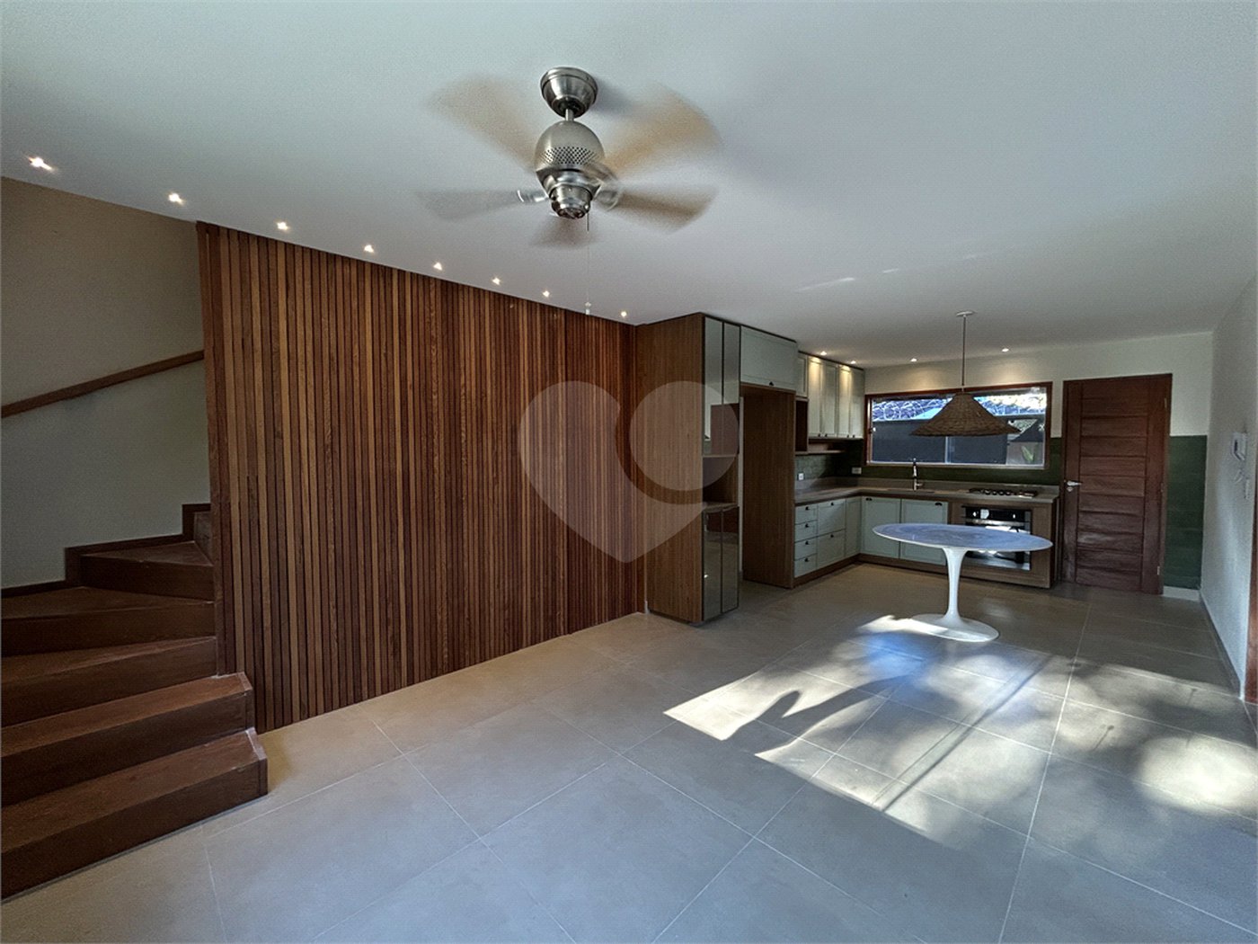 Duplex à venda com 3 suítes no Centro / Arraial D'ajuda, Porto Seguro, BA