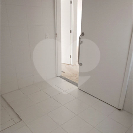 Apartamento à venda ou para alugar com 1 quarto em Chácara Estância Paulista, Suzano, SP