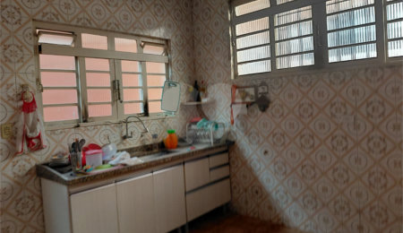Casa Térrea à venda com 3 quartos em Vila Penteado, São Paulo, SP