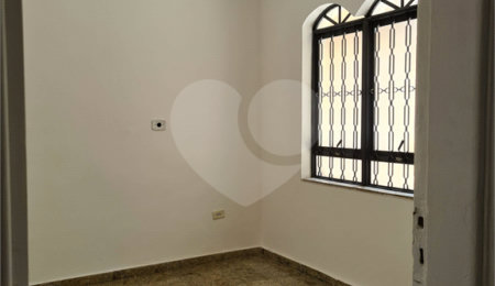 Sobrado à venda ou para alugar com 3 quartos, sendo 1 suíte, em Alto da Boa Vista, São Paulo, SP