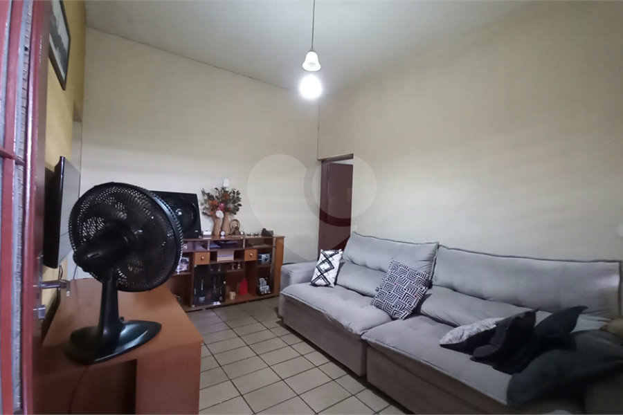 Sobrado à venda com 6 quartos, sendo 1 suíte,  em Vila Medeiros, São Paulo, SP