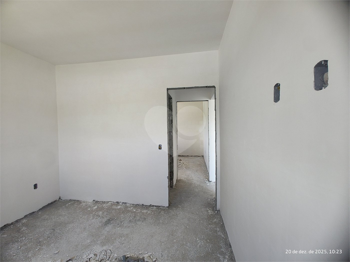 Casa à venda com 2 quartos no condomínio Residencial Sonhar Bella, Atibaia - SP