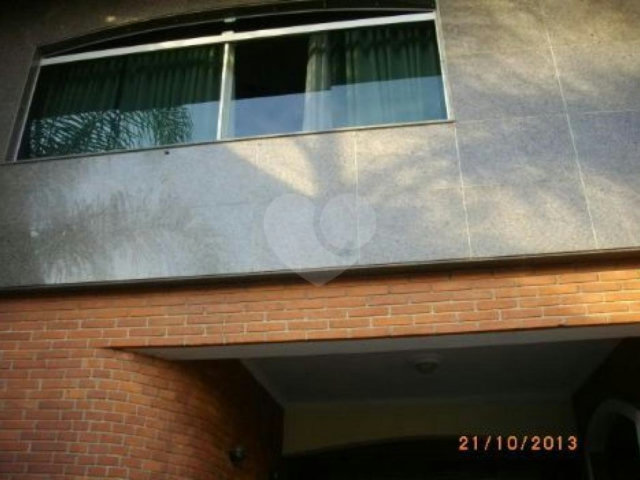 Sobrado à venda com 4 quartos, sendo 2 suítes,  em Carandiru, São Paulo, SP