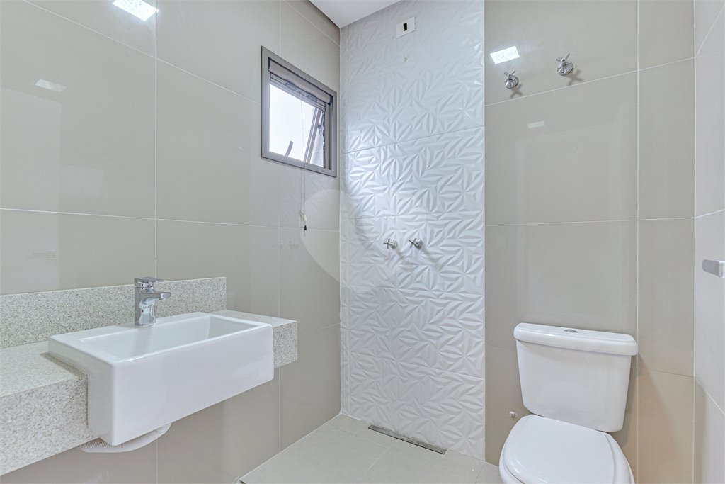 Casa à venda com 4 suítes no condomínio Carmen, São Paulo - SP