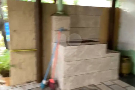 Casa à venda com 3 quartos, sendo 1 suíte,  no Centro, Salto, SP