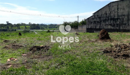 Terreno à venda em Piracangaguá, Taubaté, SP