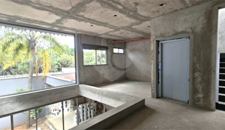 Casa à venda com 4 suítes no condomínio Plm 875, São Paulo - SP