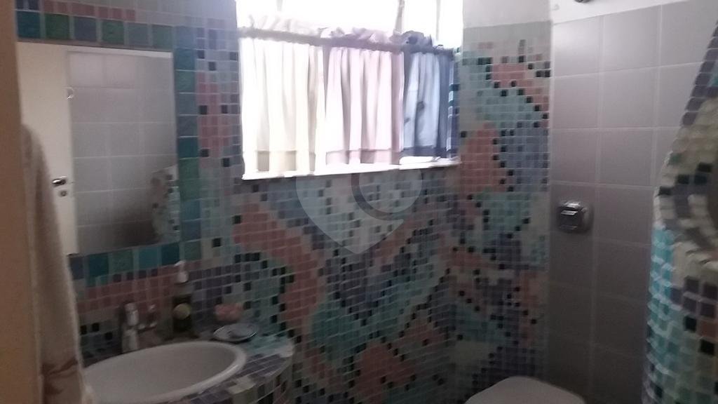Casa à venda com 6 quartos, sendo 3 suítes,  em Jardim São Bento, São Paulo, SP