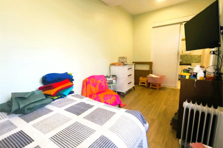 Sobrado à venda com 4 quartos, sendo 2 suítes, em Vila Morse, São Paulo, SP