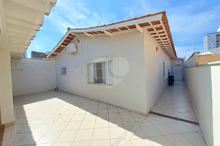Casa à venda com 3 quartos, sendo 1 suíte, em Vila Trujillo, Sorocaba, SP
