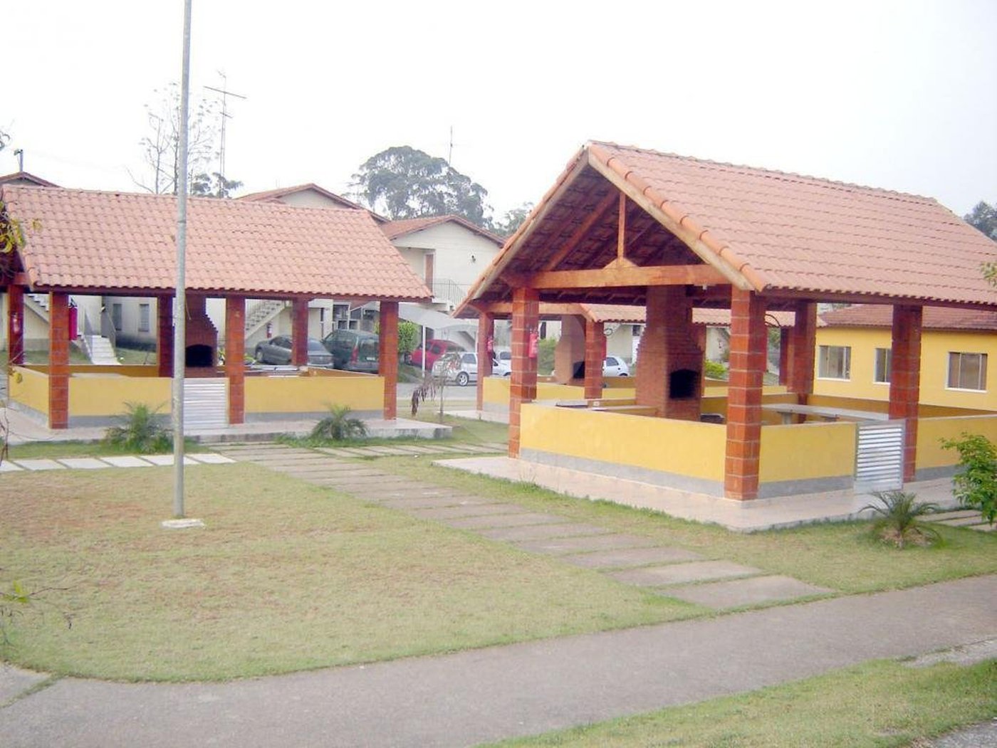 Sobrado à venda com 3 quartos, sendo 1 suíte, em Vila São João Batista, Guarulhos, SP