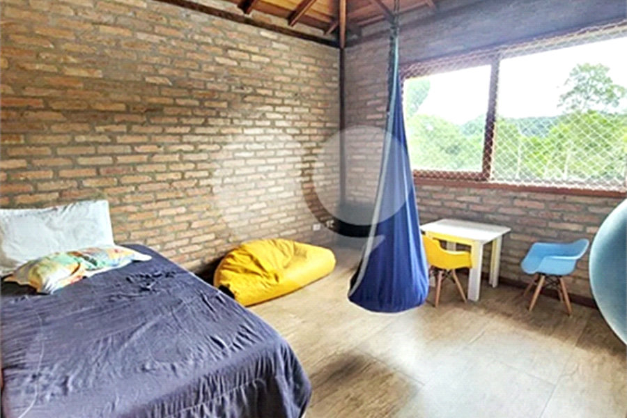 Casa à venda com 3 quartos, sendo 1 suíte, em Serra da Cantareira, Mairiporã, SP