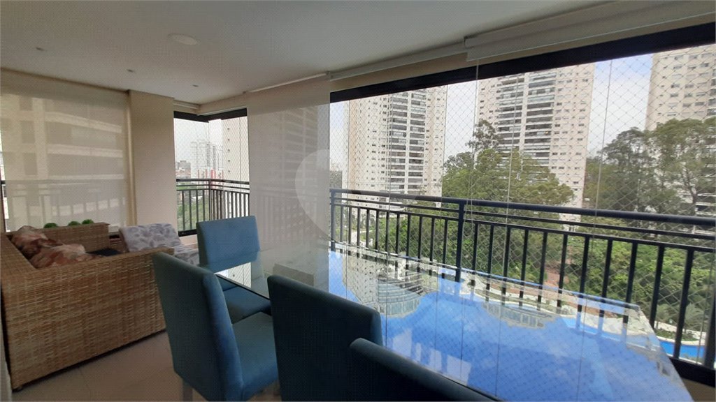 Apartamento à venda com 3 suítes em Jardim Marajoara, São Paulo, SP