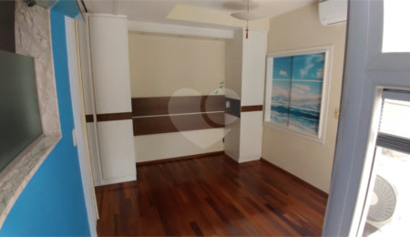 Cobertura à venda com 3 quartos, sendo 2 suítes,  em Vila Ipojuca, São Paulo, SP