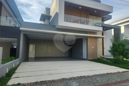 Casa à venda ou para alugar com 4 suítes no condomínio Residencial Jaguary, São José dos Campos - SP