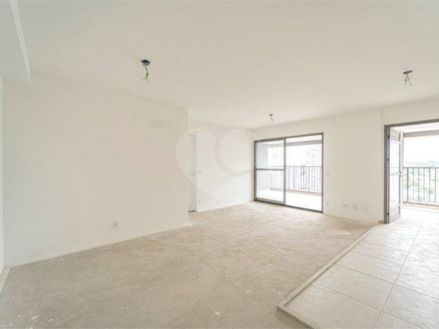 Apartamento à venda com 3 suítes em Vila Mascote, São Paulo, SP