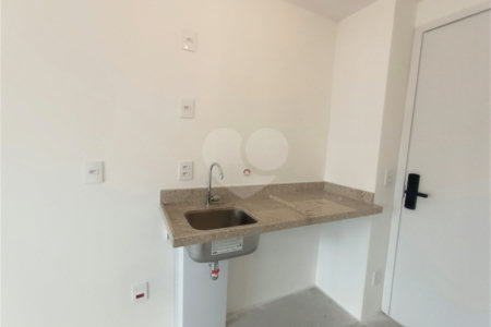 Studio de 22m2 com sacada à venda na Vila Mariana