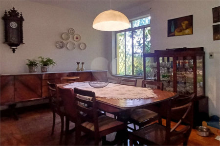 Casa Térrea à venda com 4 quartos, sendo 1 suíte,  em Brooklin Velho, São Paulo, SP