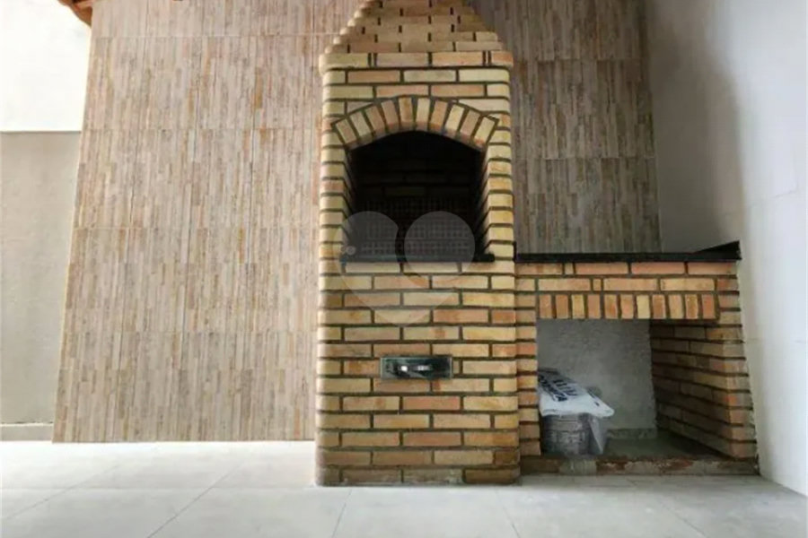 Sobrado à venda com 2 quartos em Vila Guedes, São Paulo, SP