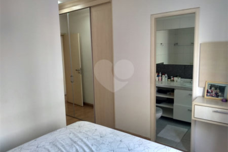 Apartamento à venda com 3 quartos, sendo 1 suíte,  em Vila Leopoldina, São Paulo, SP
