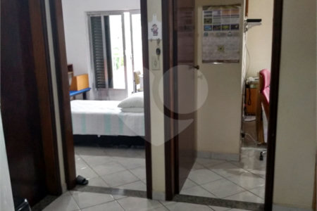 Casa à venda com 5 quartos, sendo 1 suíte, em Vila Fazzeoni, São Paulo, SP
