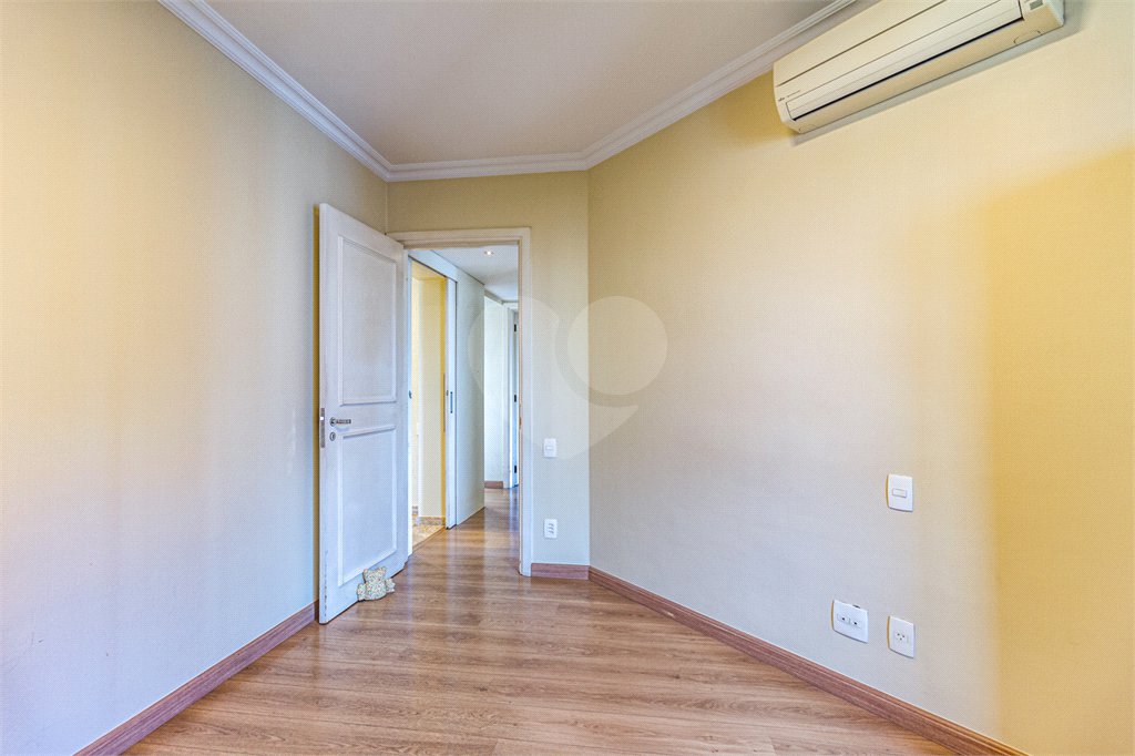 Apartamento à venda com 3 quartos, sendo 2 suítes, em Vila Andrade, São Paulo, SP
