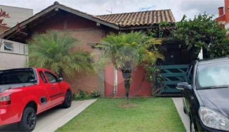 Casa à venda com 3 quartos, sendo 1 suíte,  no condomínio Terras de São Francisco, Vinhedo - SP
