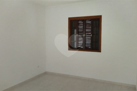 Casa Térrea à venda com 3 quartos, sendo 2 suítes, em Jardim Franca, São Paulo, SP