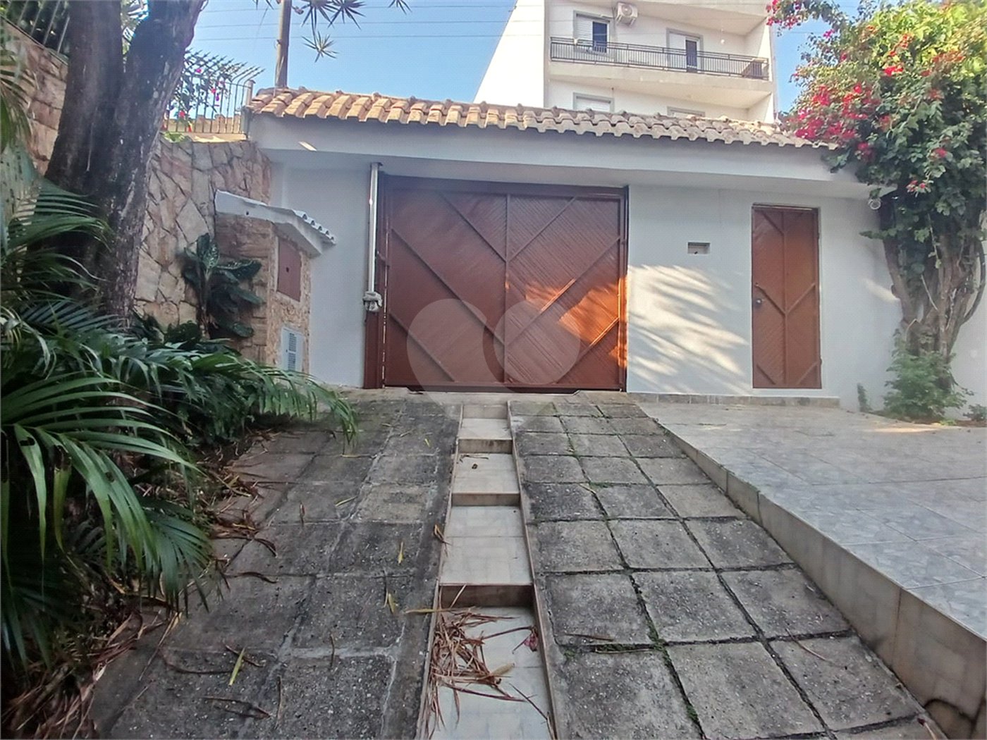 Casa à venda com 4 quartos, sendo 2 suítes, em Vila Gustavo, São Paulo, SP