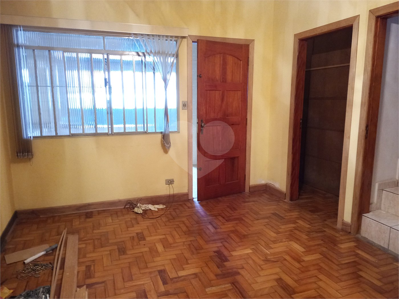 Sobrado à venda com 5 quartos em Horto, São Paulo, SP