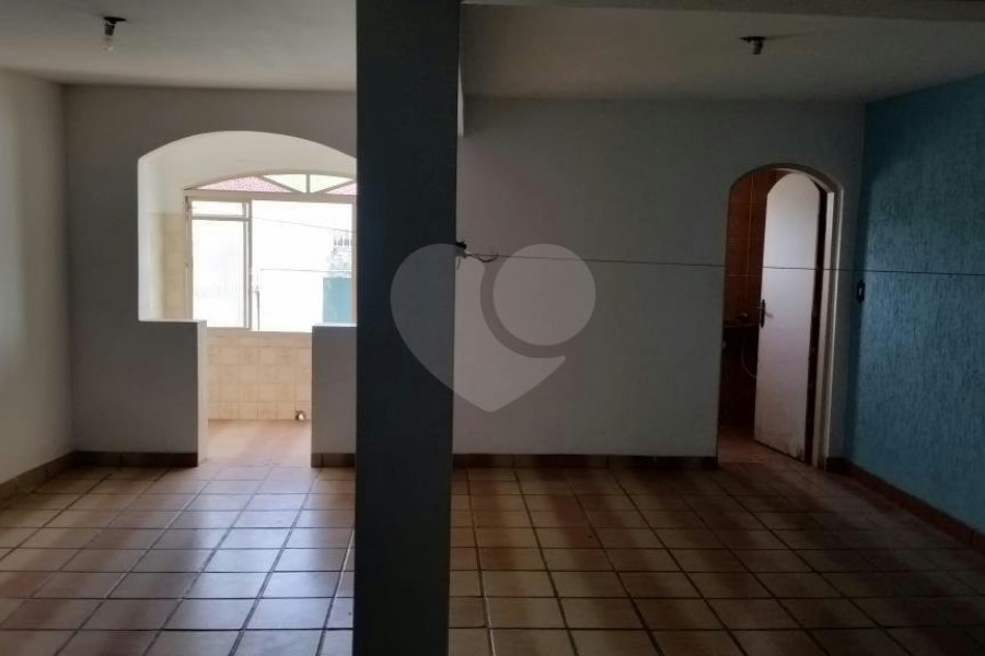 Sobrado à venda com 3 quartos, sendo 1 suíte, em Jardim Virginia Bianca, São Paulo, SP