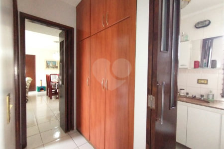 Apartamento à venda com 3 quartos, sendo 1 suíte, em Vila Dom Pedro I, São Paulo, SP