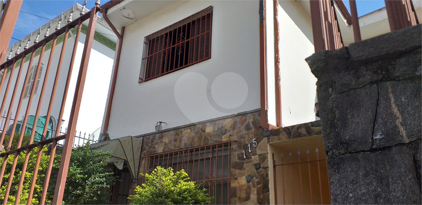 Sobrado à venda com 2 quartos em Santana, São Paulo, SP