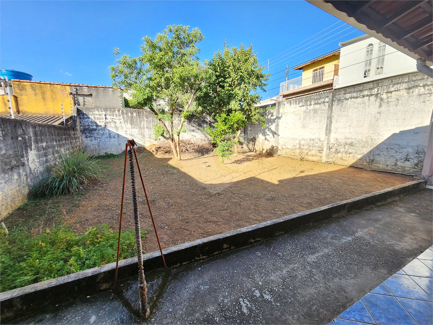 Casa à venda com 2 quartos no Centro, Poá, SP