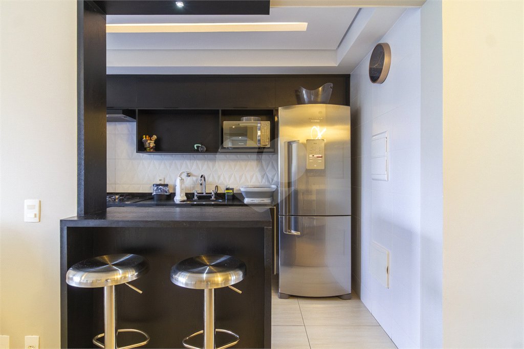 Apartamento à venda com 3 quartos, sendo 1 suíte,  em Jardim Vazani, São Paulo, SP