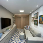 Apartamento 1 suíte com closet, 1 vaga demarcada, Embaré, Santos
