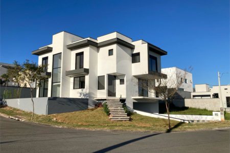 Casa à venda com 4 quartos, sendo 3 suítes,  no condomínio Reserva Granja Anita, Mogi das Cruzes - SP