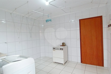 Casa à venda com 5 quartos, sendo 3 suítes, em Nova Vinhedo, Vinhedo, SP