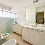 Casa de Vila à venda com 5 quartos, sendo 4 suítes, em Chácara Santo Antônio, São Paulo, SP