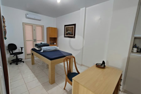 Casa à venda com 5 quartos, sendo 3 suítes, no Centro, Itapetininga, SP
