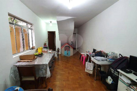 Sobrado à venda com 3 quartos, sendo 1 suíte, em Planalto Paulista, São Paulo, SP