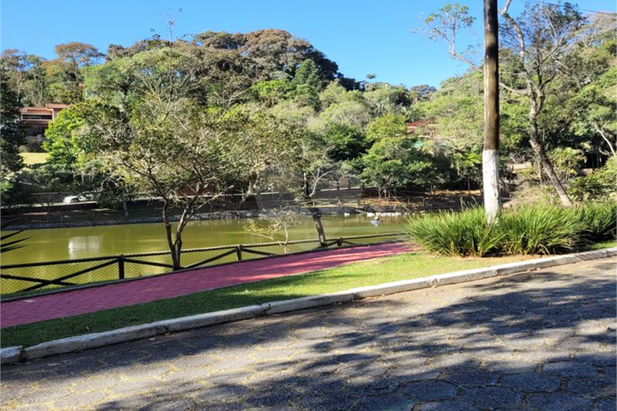 Terreno à venda no condomínio Parque Imperial da Cantareira, Mairiporã - SP
