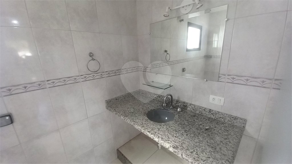 Sobrado à venda com 4 quartos, sendo 2 suítes, em Tremembé, São Paulo, SP