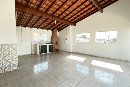 Sobrado à venda com 4 quartos, sendo 1 suíte, em Jardim Ana Maria, Sorocaba, SP