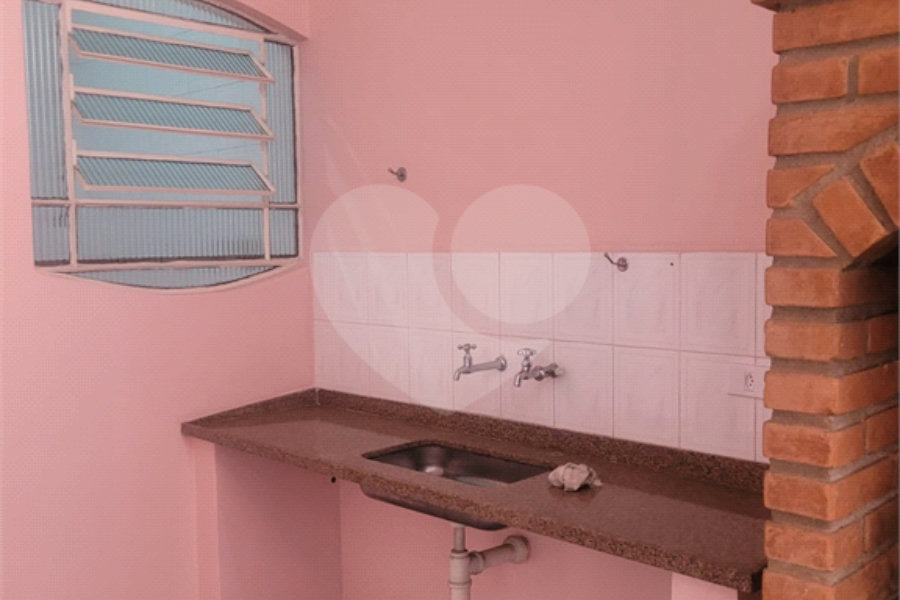 Sobrado à venda com 3 quartos, sendo 1 suíte,  em Vila Ester (zona Norte), São Paulo, SP