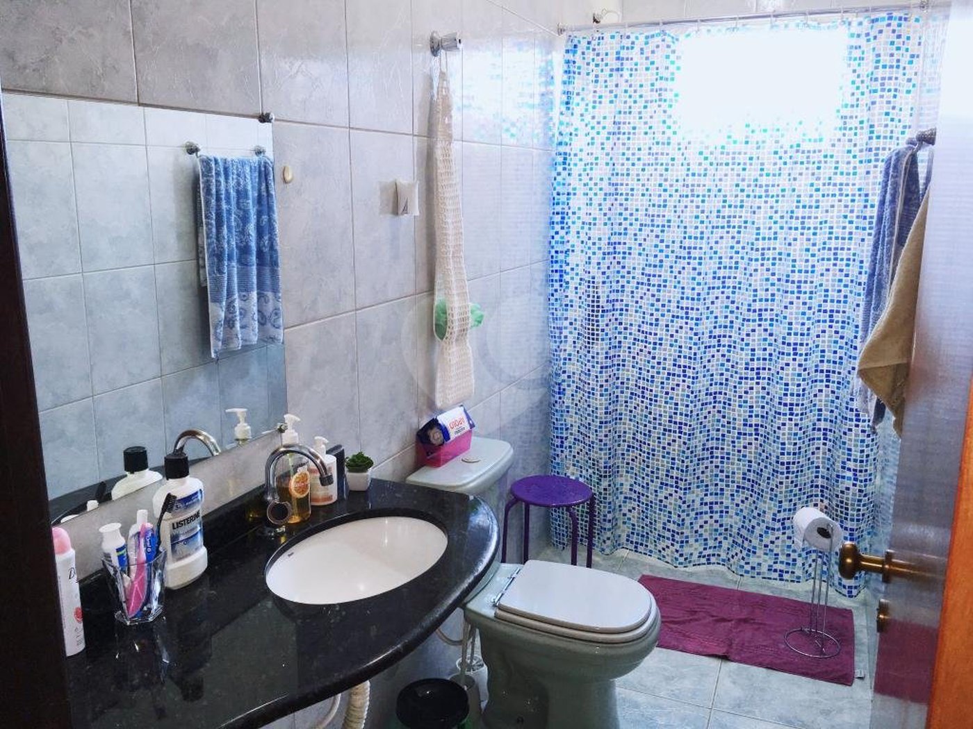 Sobrado à venda com 4 quartos, sendo 1 suíte, em Jardim Sarah, São Paulo, SP