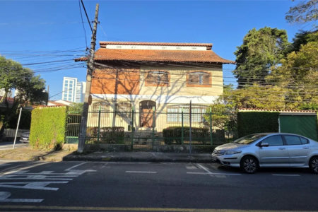 Sobrado à venda com 5 quartos, sendo 2 suítes, em Jardim do Mar, São Bernardo do Campo, SP