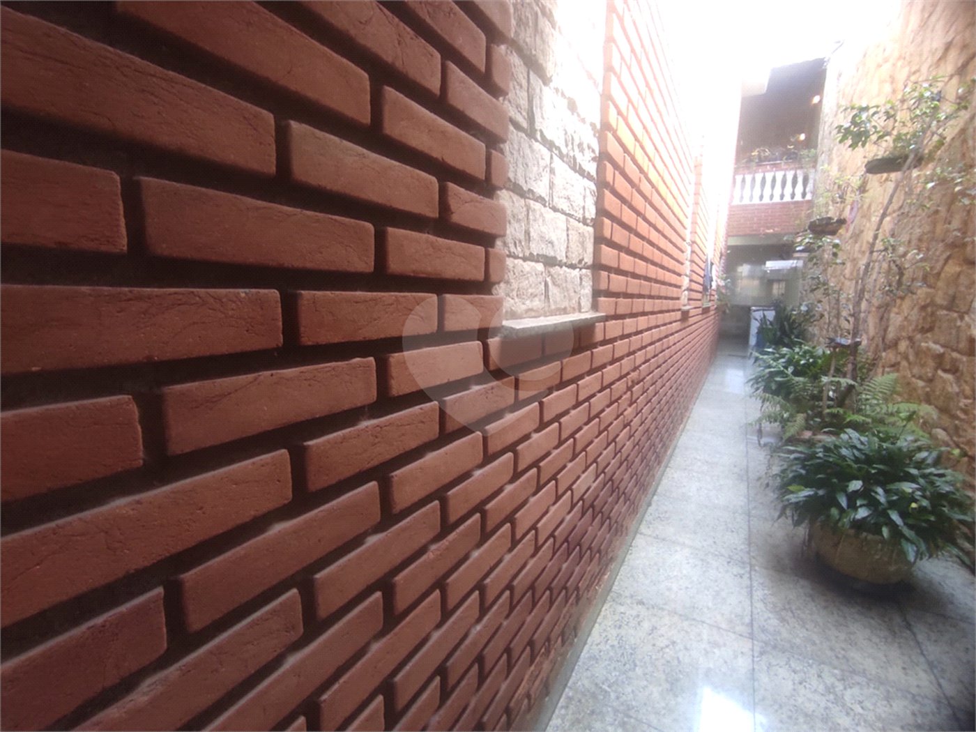 Sobrado à venda com 3 quartos, sendo 1 suíte,  em Vila Paiva, São Paulo, SP