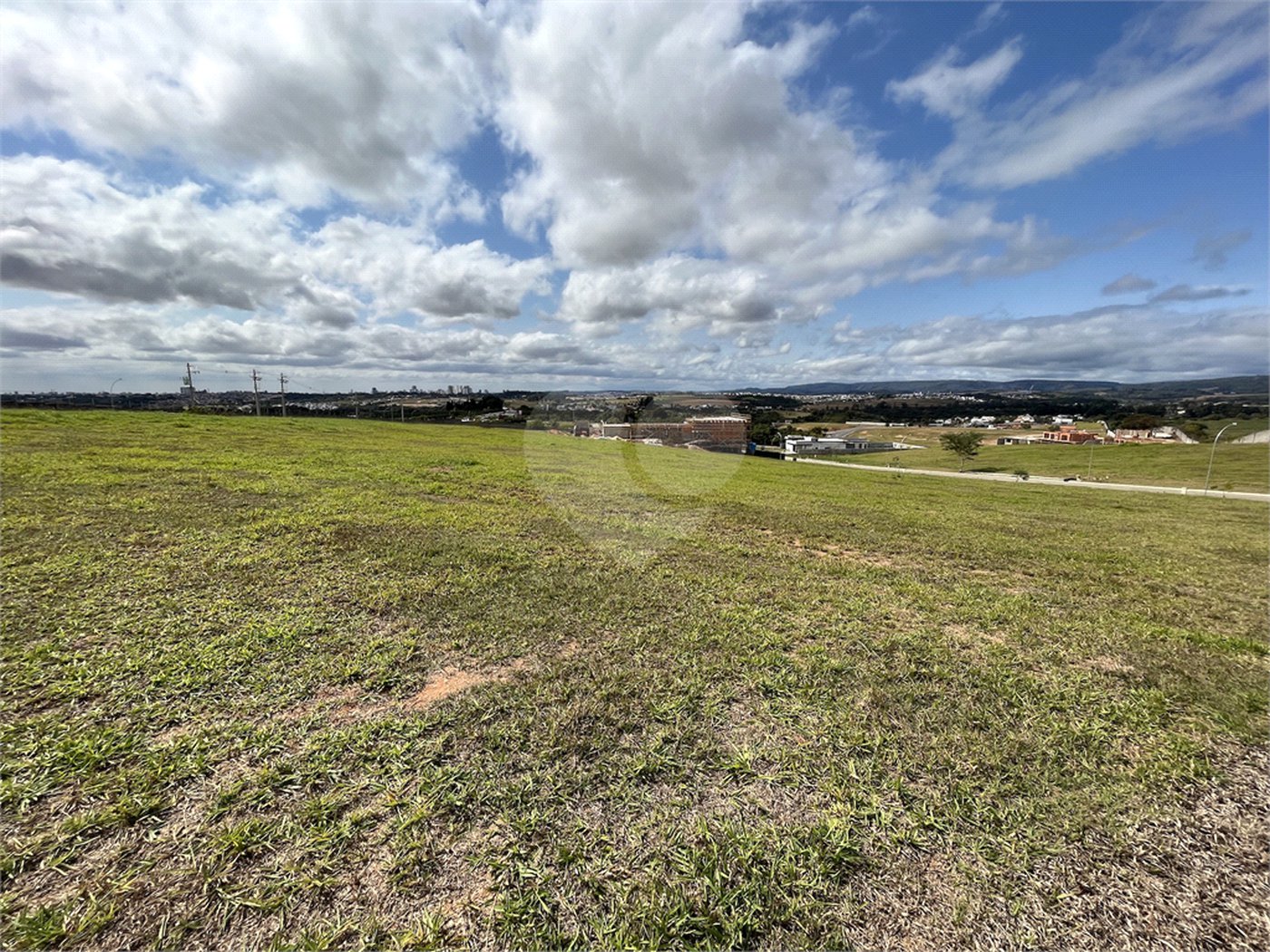 Terreno à venda no condomínio Up Residencial, Votorantim - SP